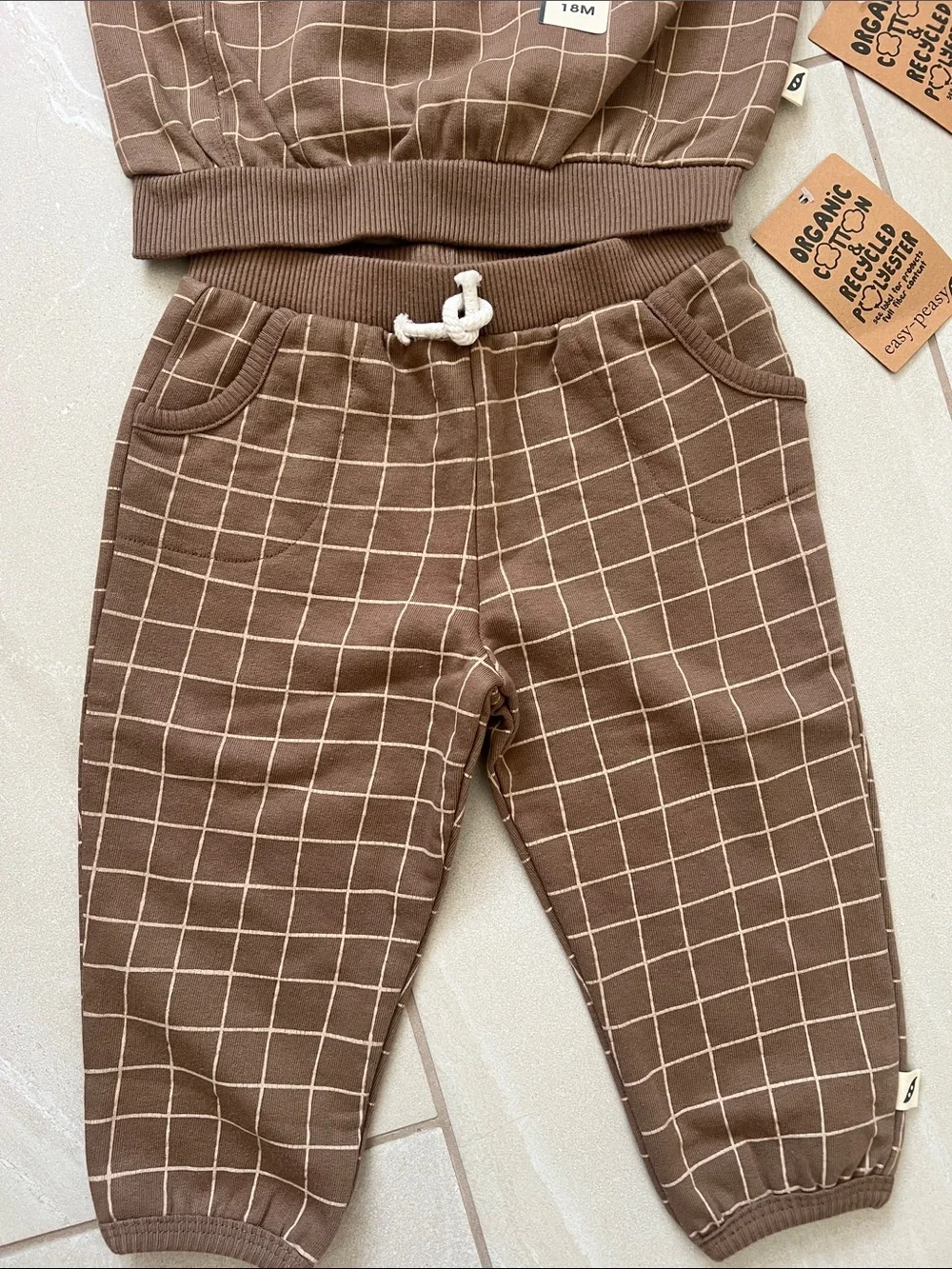 Kids Matching Set - Brown Grid Sweatshirt & Joggers